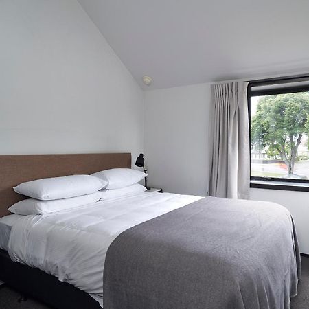 Hotel Carlton Mill Christchurch Buitenkant foto